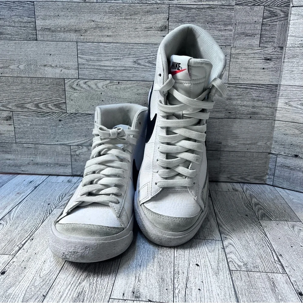 Nike Blazers White and Black High-Top Sneakers - Picture 2 of 7